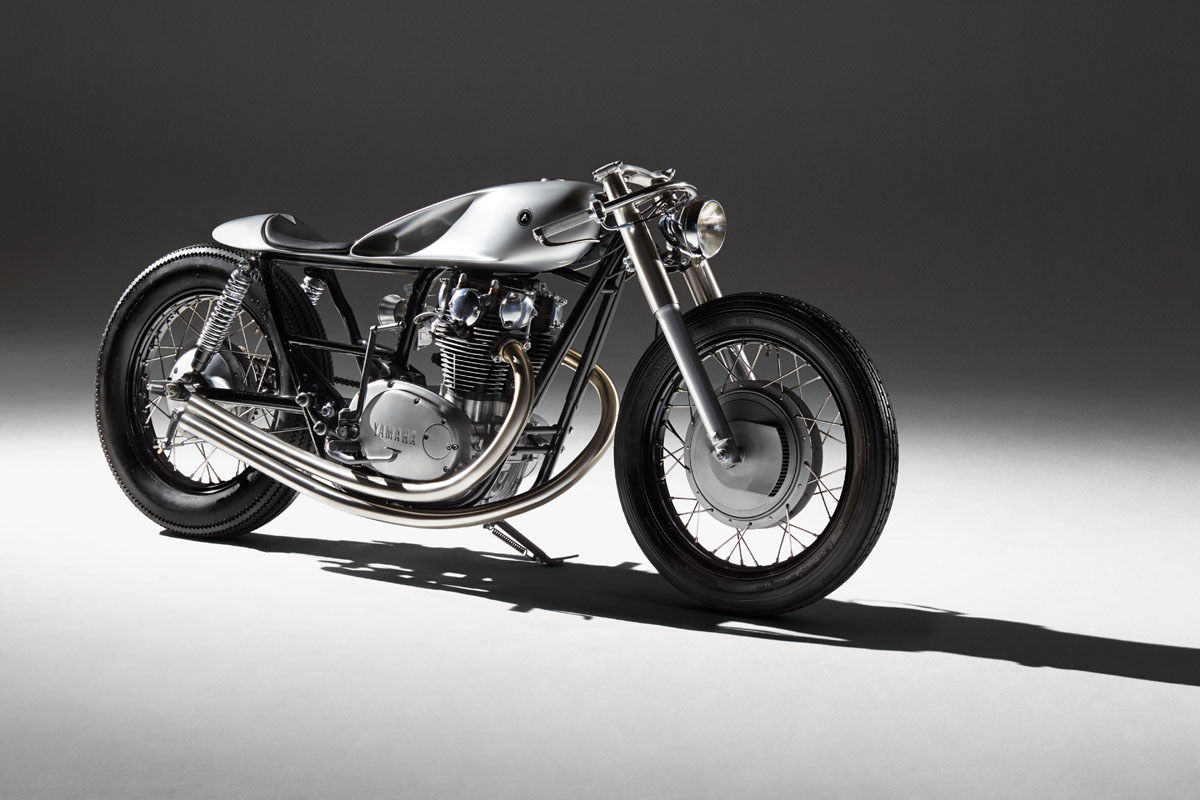 Minimalist XS650 Cafe Racer