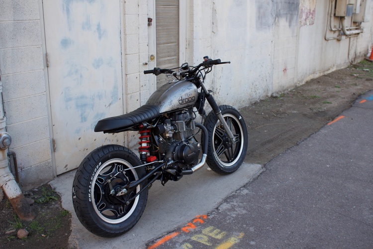 Honda CM400 Scrambler by Droog Moto Concepts – BikeBound