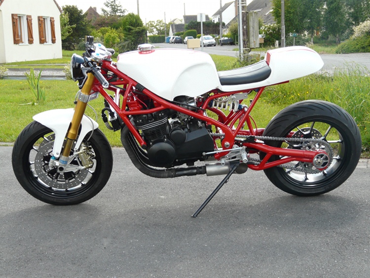 Martin Cafe Racer Z650