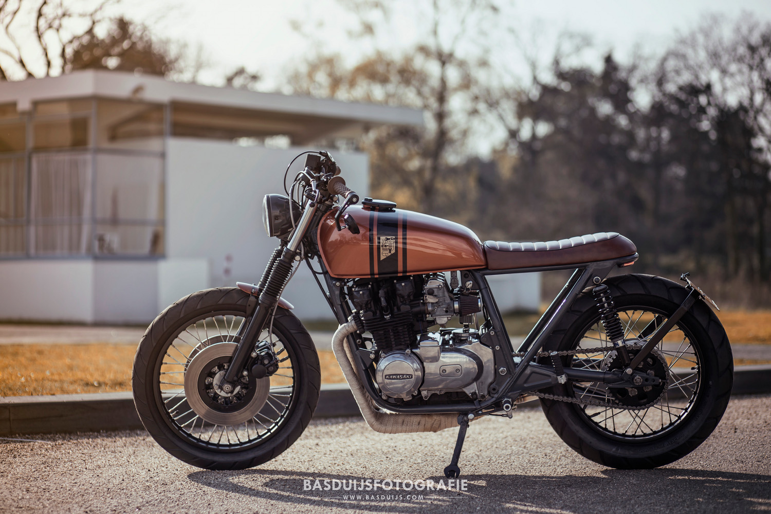 Z650 by Kings – BikeBound