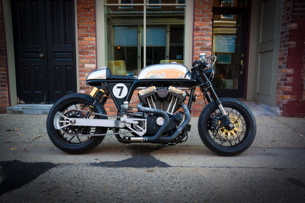 Harley-Sportster-Cafe-Racer-2