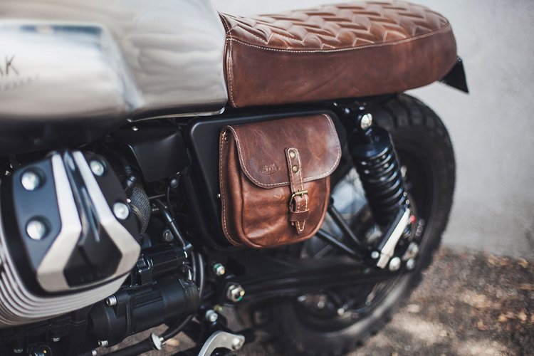 Moto Guzzi V7 Scrambler Leather