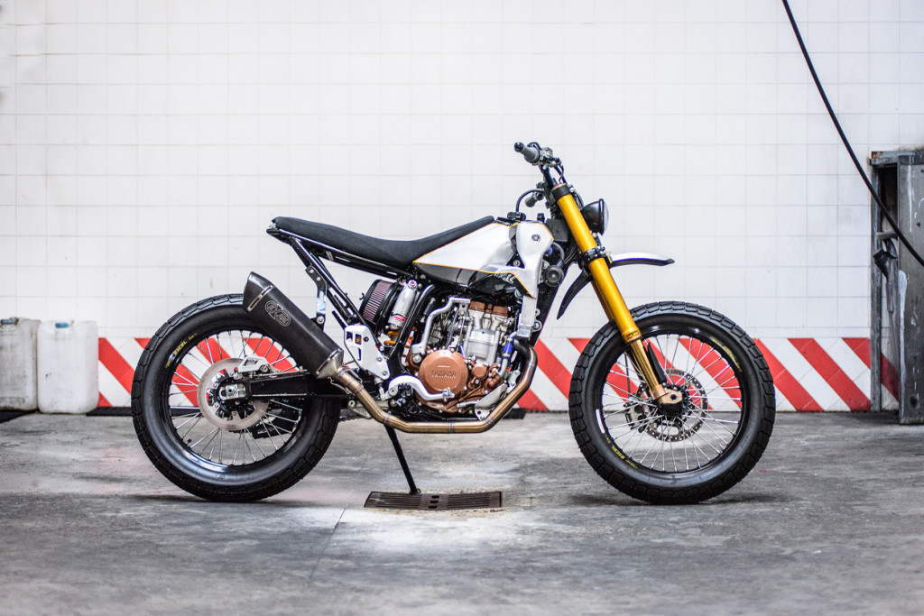 Yamaha WR400 Tracker
