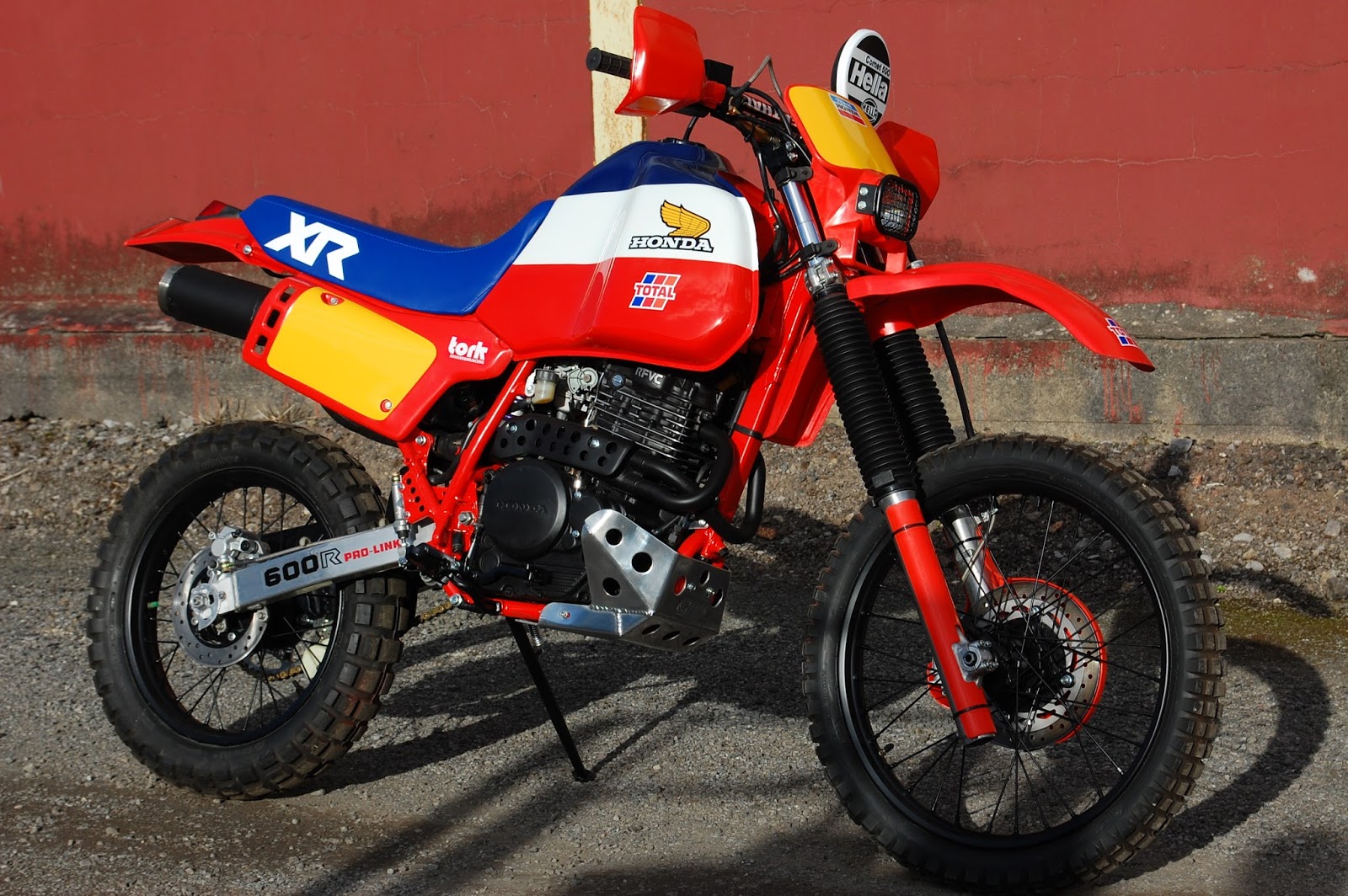 Honda XL600R Dakar Scrambler