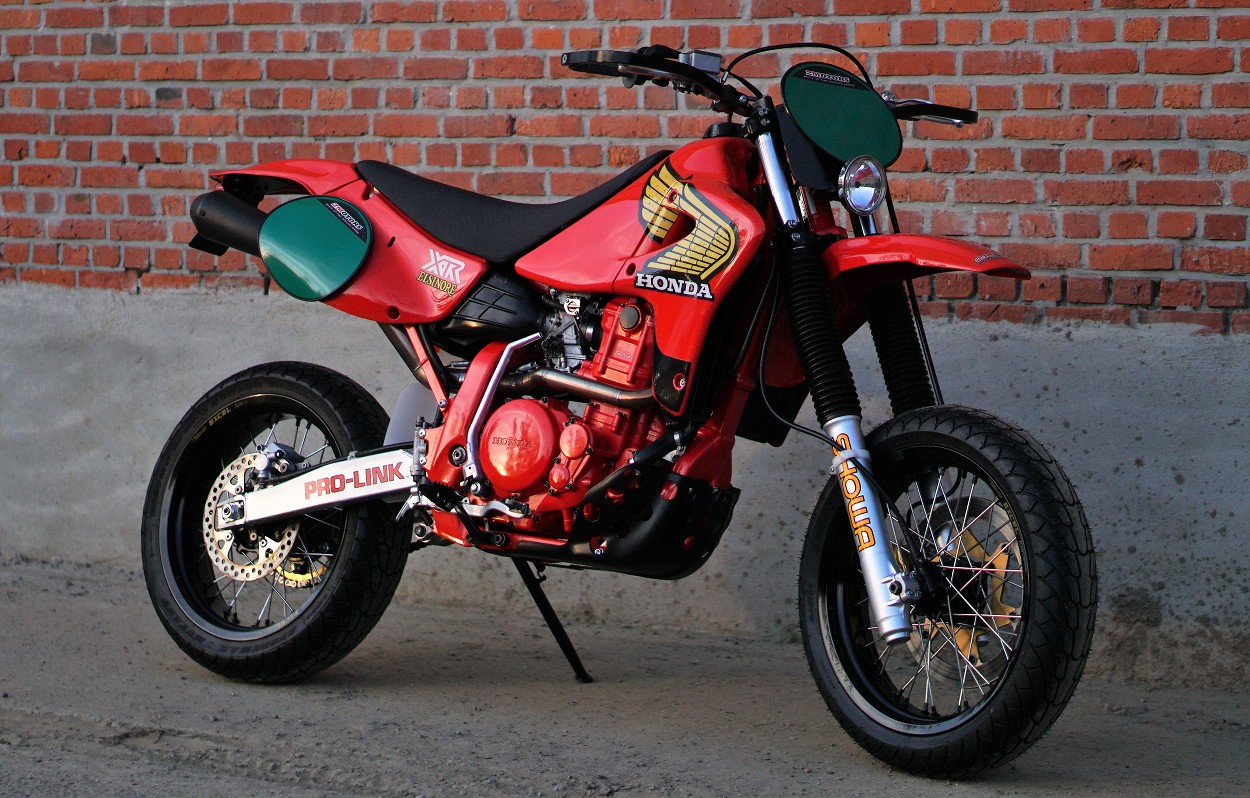 Honda XR250R Supermoto