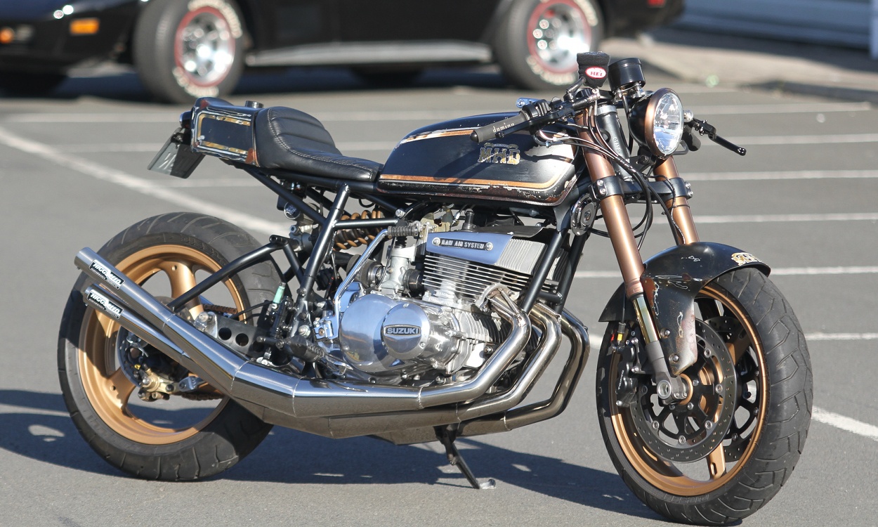 Suzuki GT550 Cafe Racer