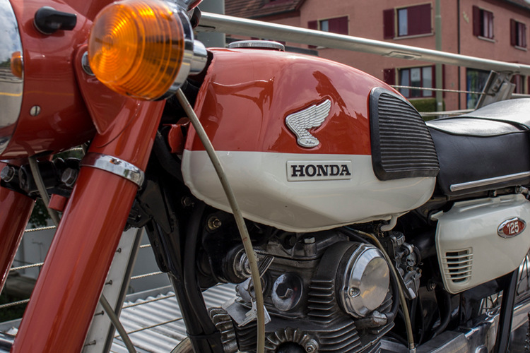 Honda CB125 Twin