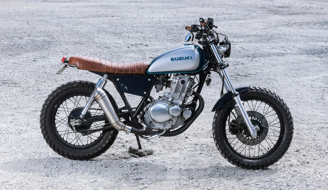 Suzuki GN250 Tracker