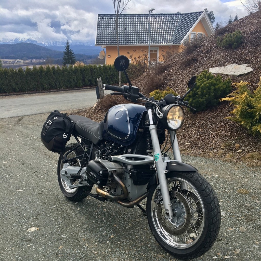 BMW R1100R Custom