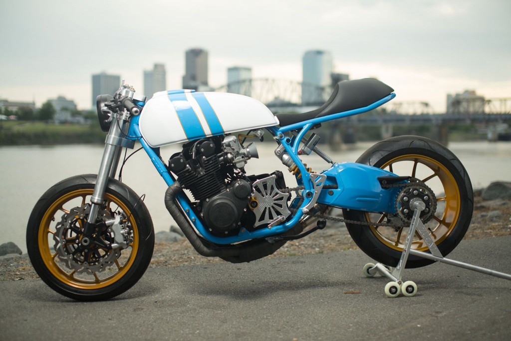 Suzuki GS750 Cafe Racer Zucati