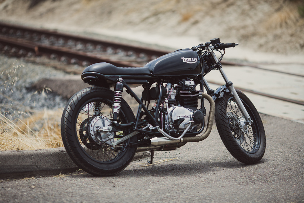 Kawasaki Cafe Racer by Therapy Garage – BikeBound