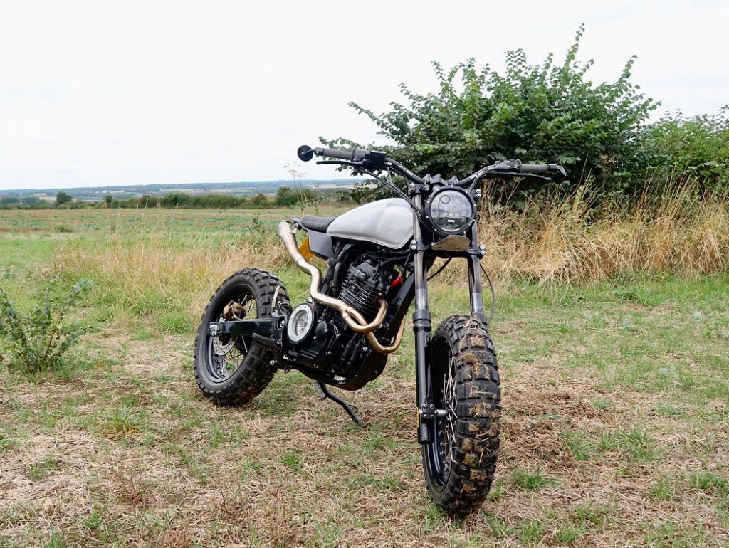 Honda SLR650 Scrambler