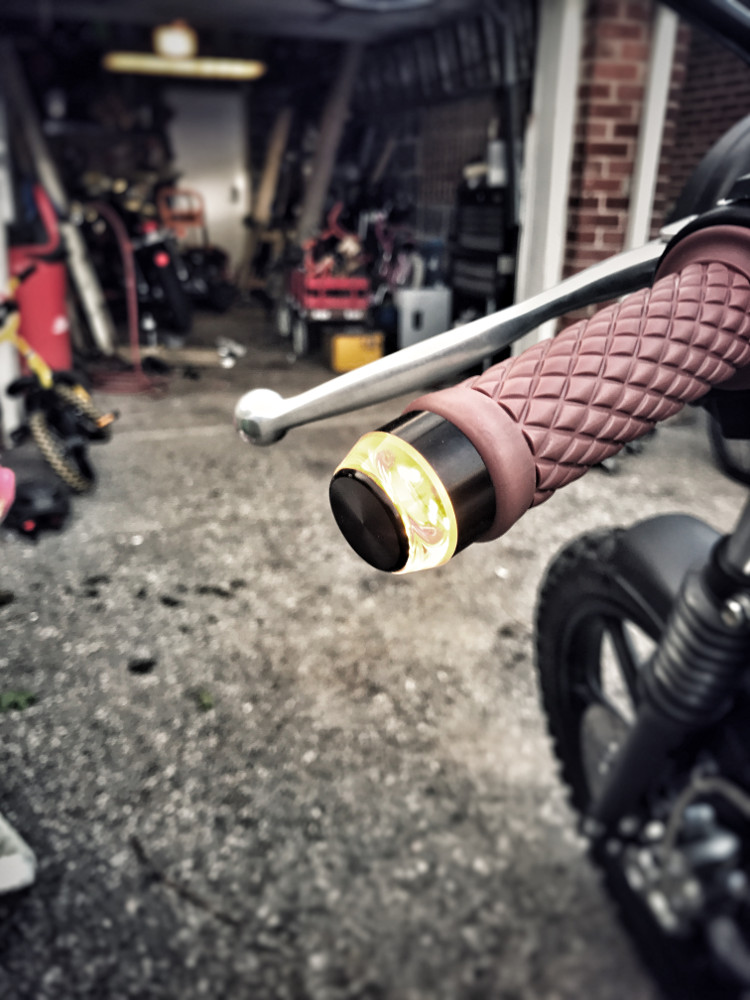 Kawasaki KZ750 Scrambler
