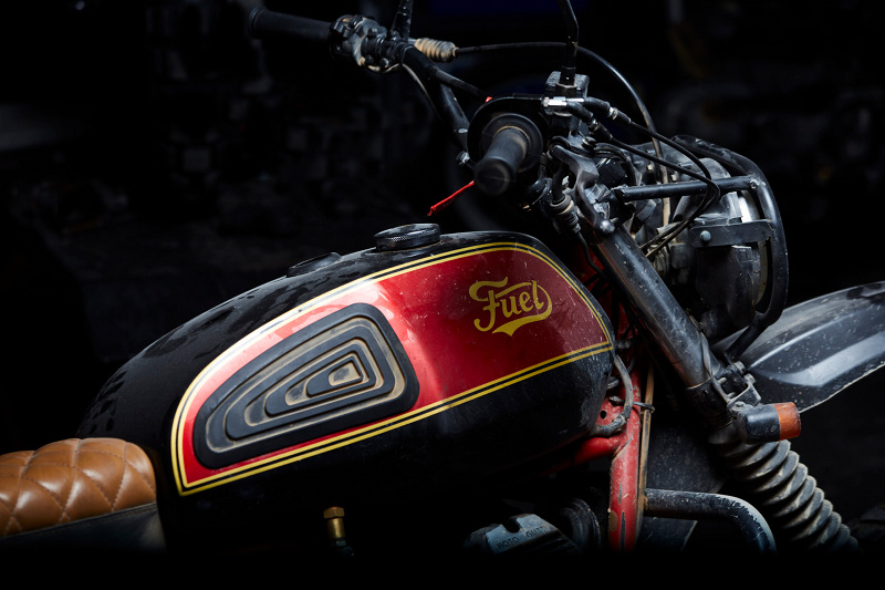 Moto Guzzi V65 TT Desert Sled