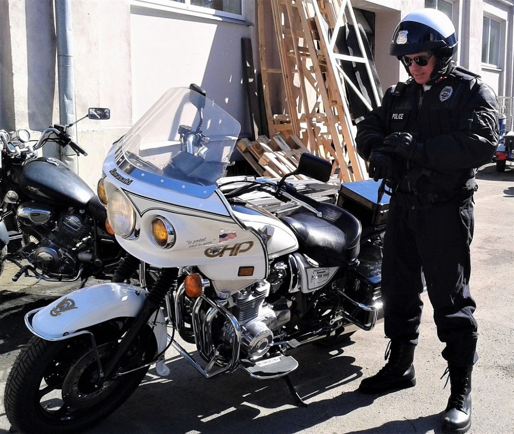 Kawasaki KZ1000P Police Bike CHiPs