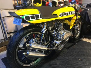 ﻿Yamaha RD350 Cafe Racer