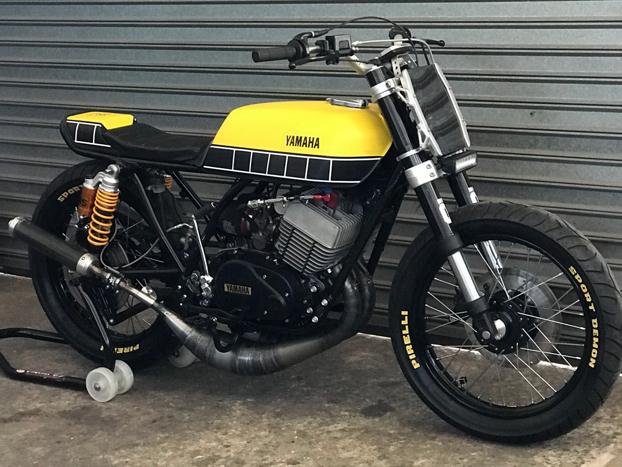 Yamaha RD400 Street Tracker by Eber Temperan BikeBound