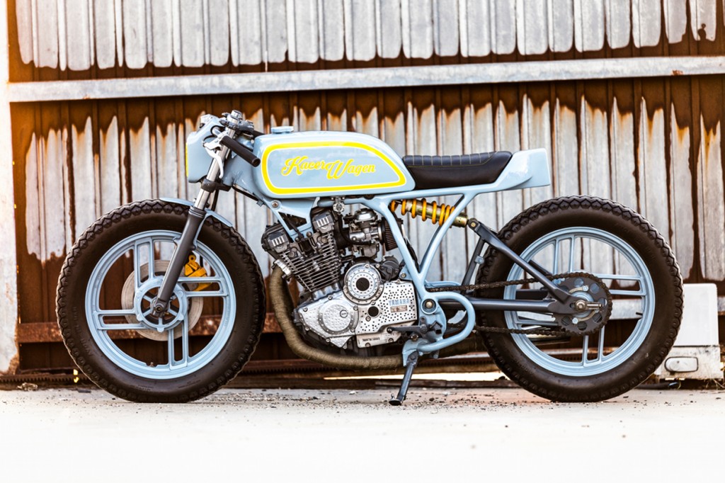 Yamaha XS400 Custom