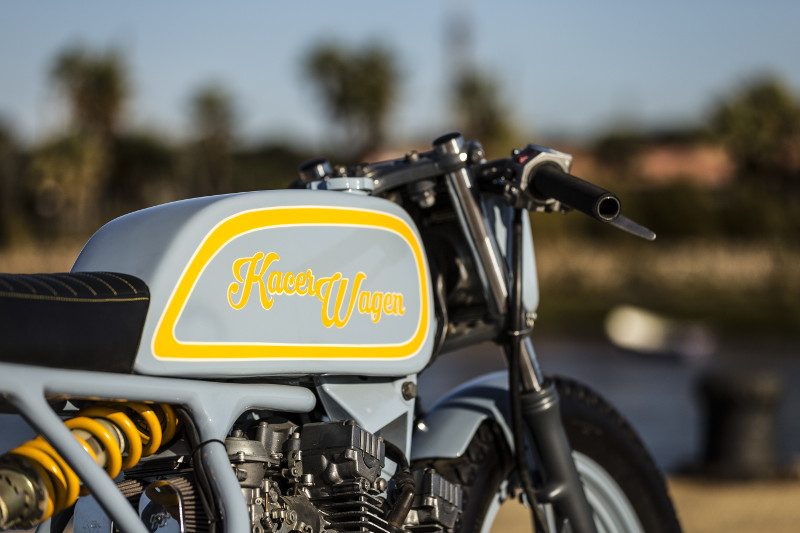 Yamaha XS400 Custom