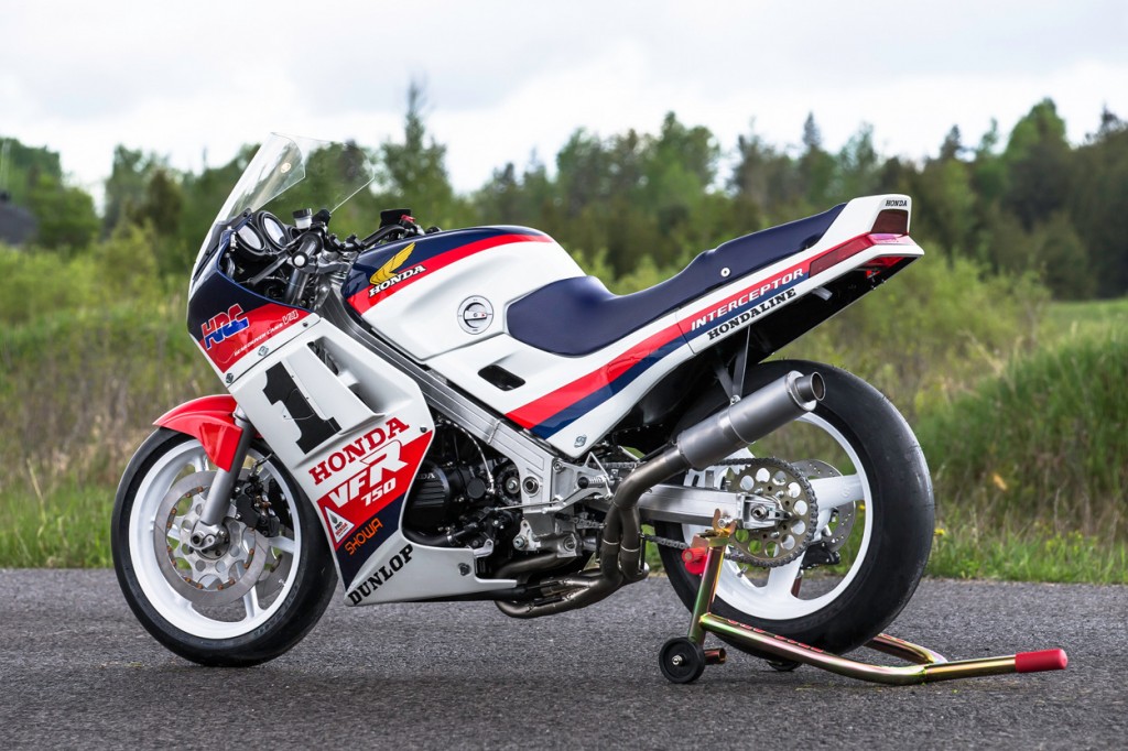 Honda VFR750 Superbike