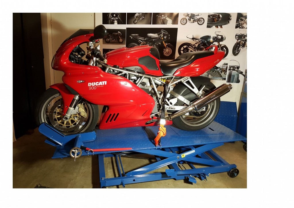 Ducati 900SS Cafe Racer