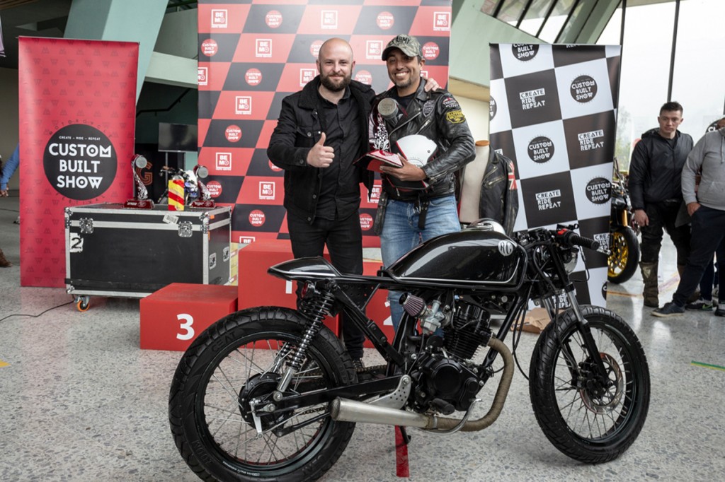 AKT NKD 125 Cafe Racer