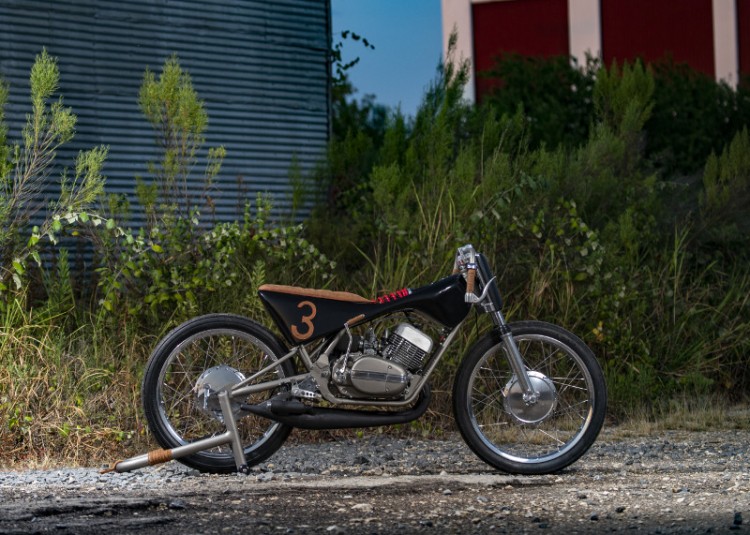 Modern Board Tracker: Yamaha RD350 by No Joke 2 Stroke – BikeBound