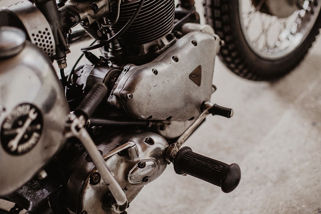 Triumph TR5 Trophy Desert Sled