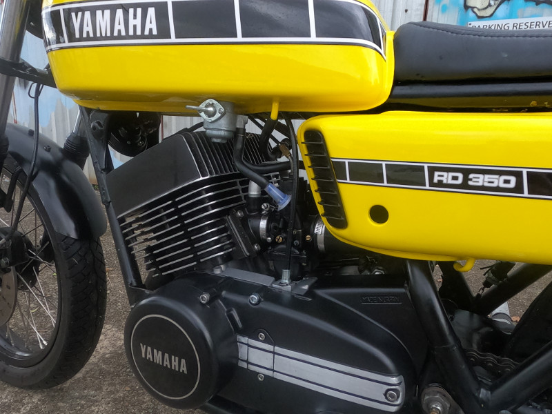 Yamaha RD350 Custom
