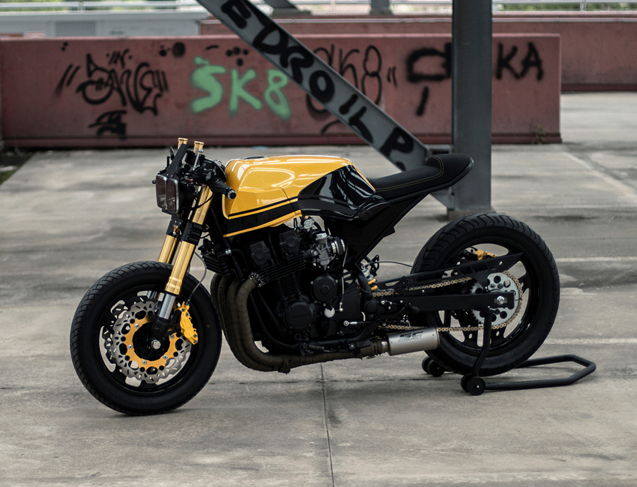 Iron of the Year 2020: Honda CBX750F by Garage14 – BikeBound