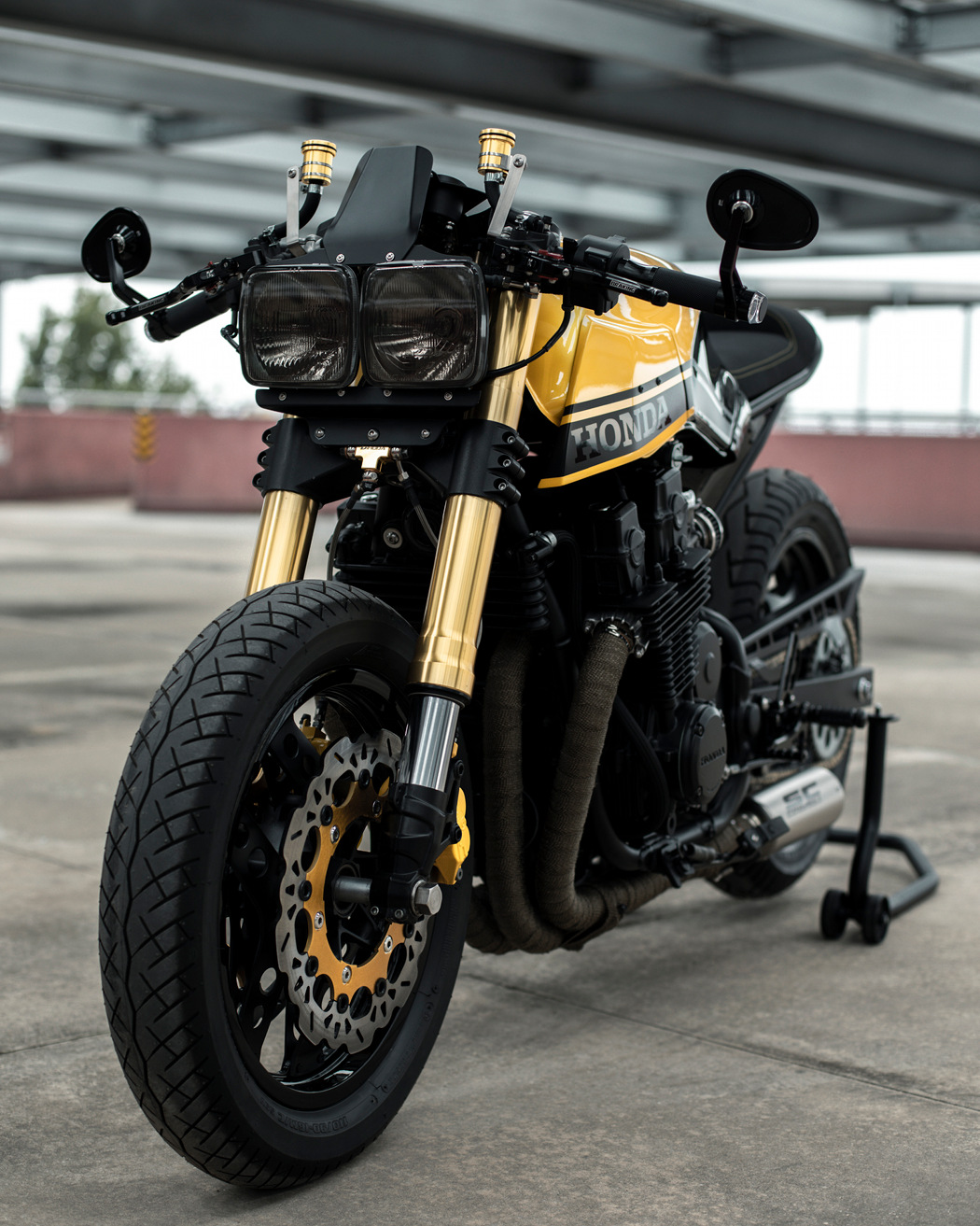 Iron of the Year 2020: Honda CBX750F by Garage14 – BikeBound