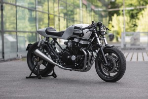 Honda CB750 RC42 Cafe Racer