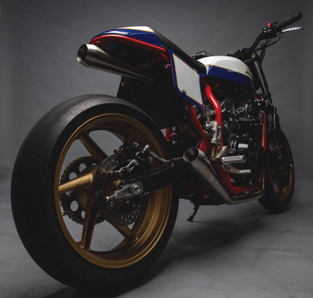 Honda V30 Magna Custom