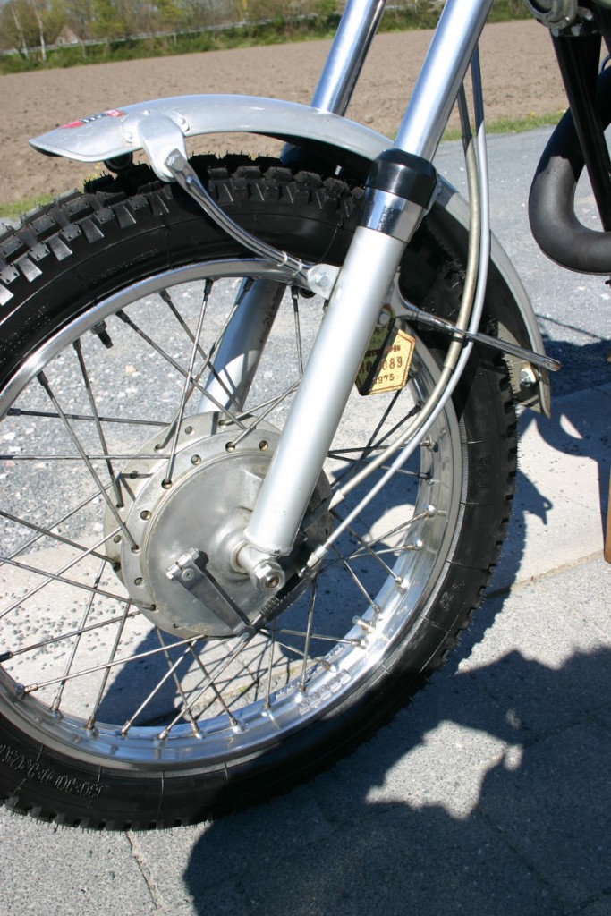 Godfather Enduro: 1968 Yamaha DT-1 Resto – BikeBound