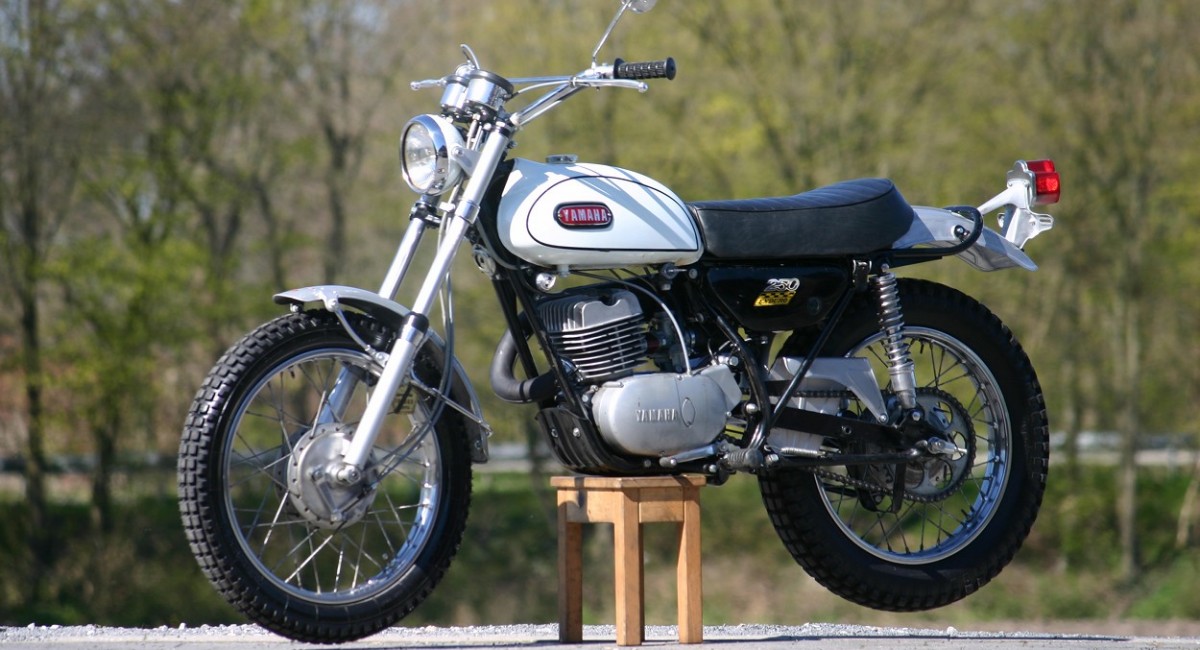 Yamaha DT1