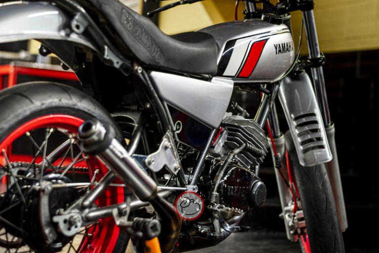 Tarmac Smoker: Yamaha DT175 “Calima” Supermoto – BikeBound