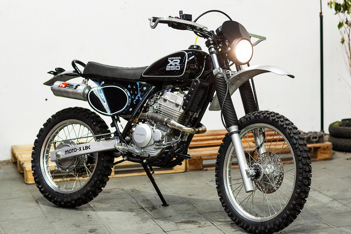 Honda bros scrambler