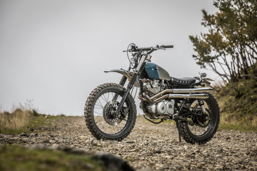 Suzuki TU250 scrambler