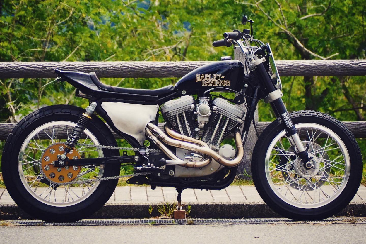 vintage harley flat tracker