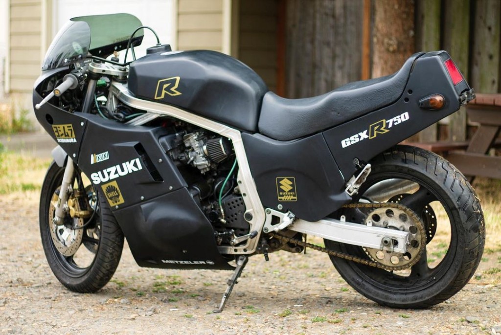 Suzuki GSXR750 Custom