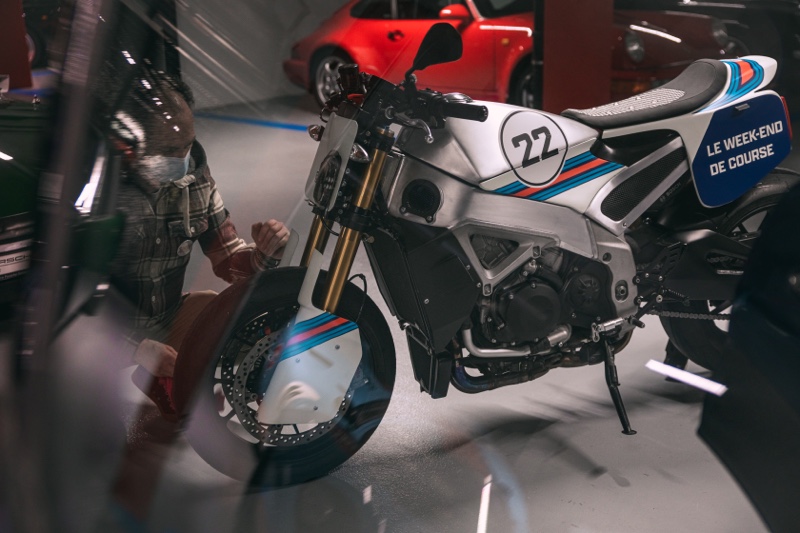 Aprilia Tuono V4 Custom