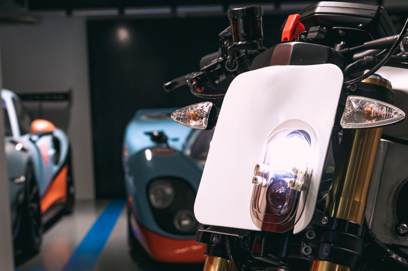 Aprilia Tuono V4 Custom