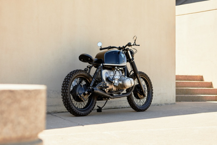Slash-5 Animal: Motobrix BMW R75/5 – BikeBound
