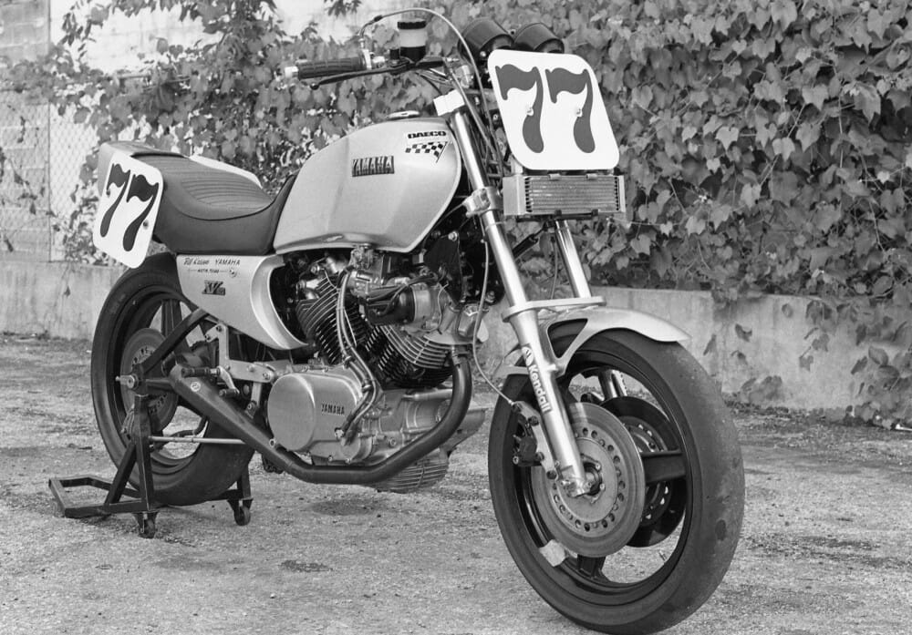 Yamaha XV920 Superbike