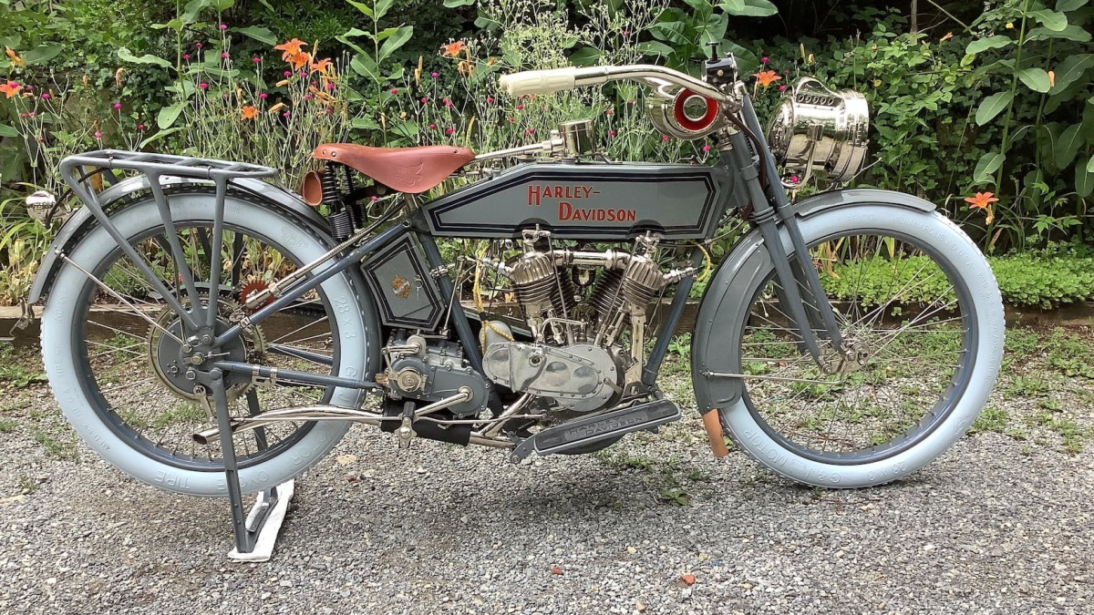 1915 Harley-Davidson Model 11F – BikeBound