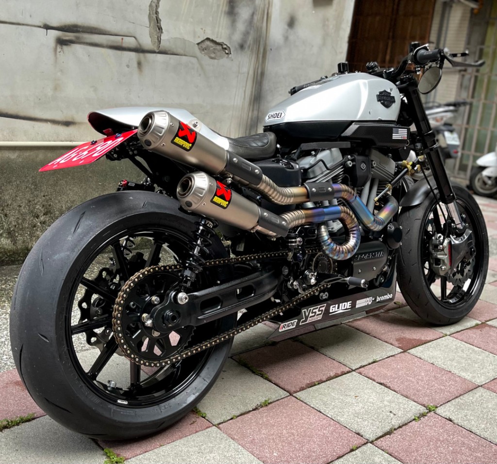 Harley XR1200 Custom
