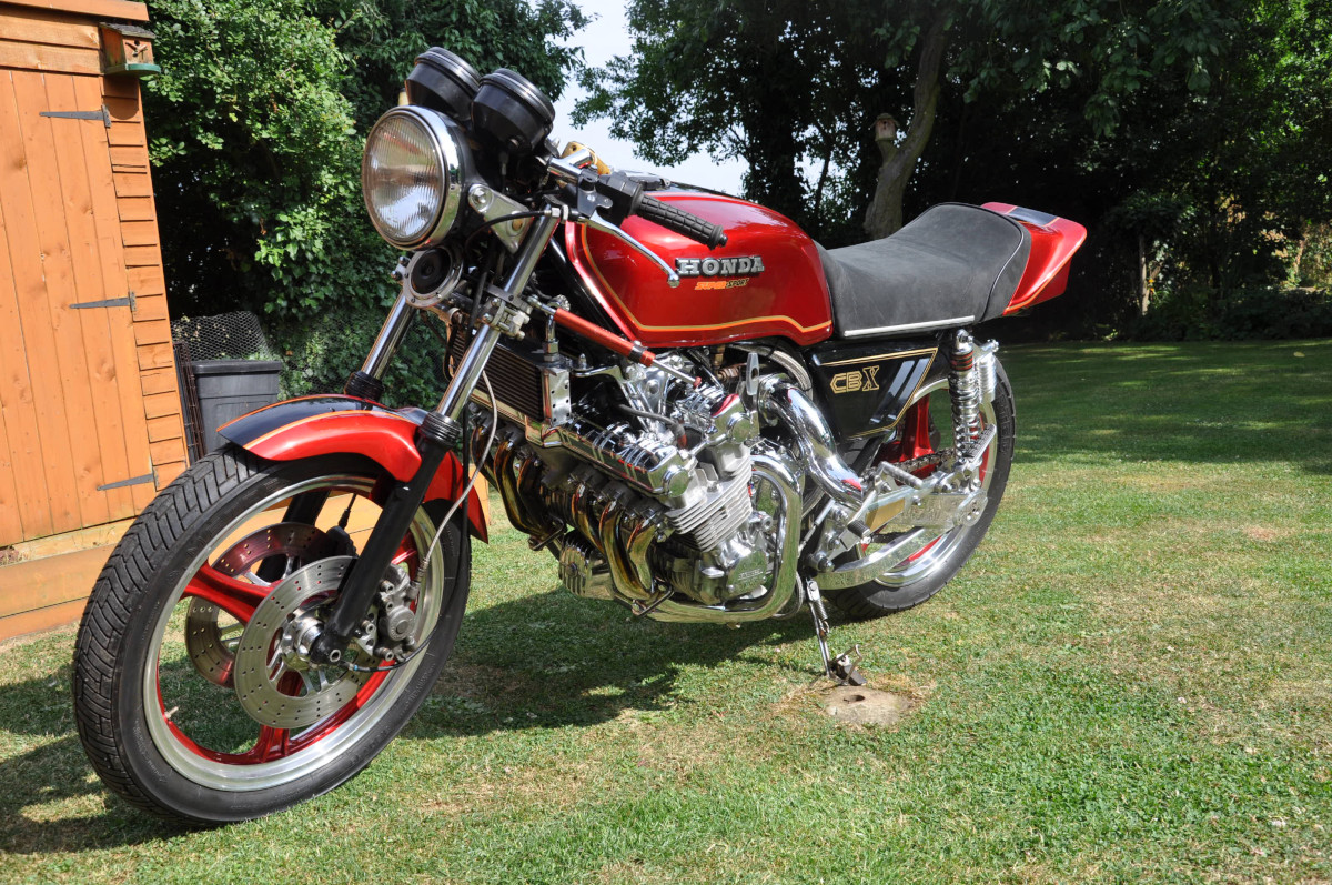 The Honda CBX 1000 Was an 80s 6-Cylinder Superbike