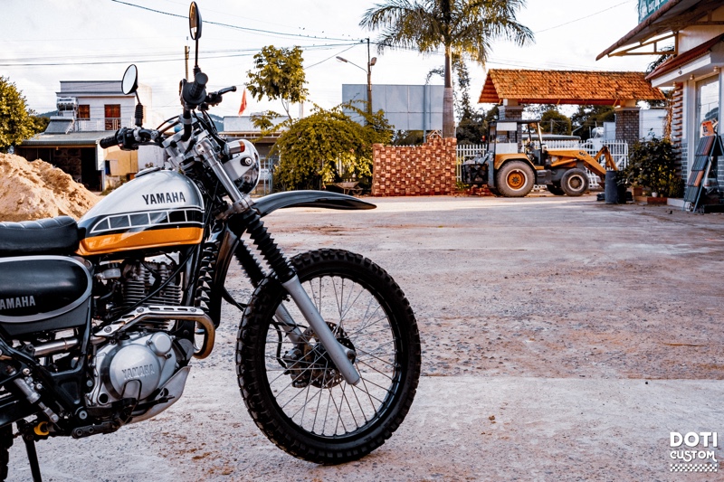 Yamaha Bronco 225