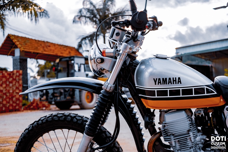 Yamaha Bronco 225