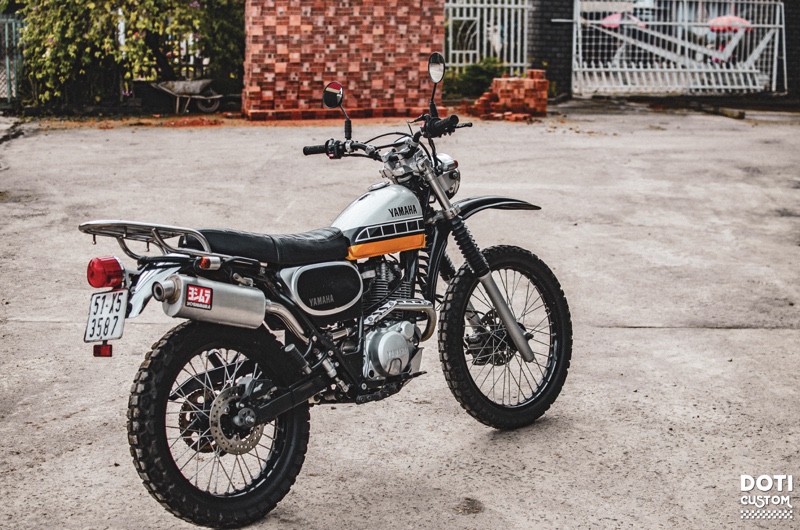 Yamaha Bronco 225